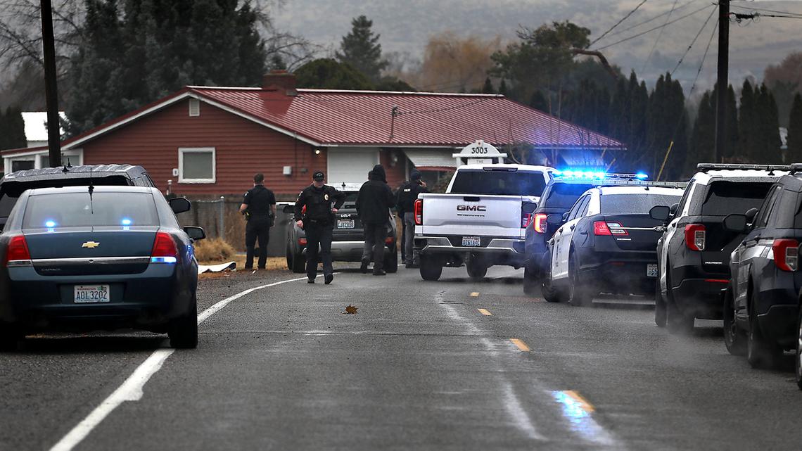 Kennewick dad ID’d as shooting victim. Police searching for the gunman