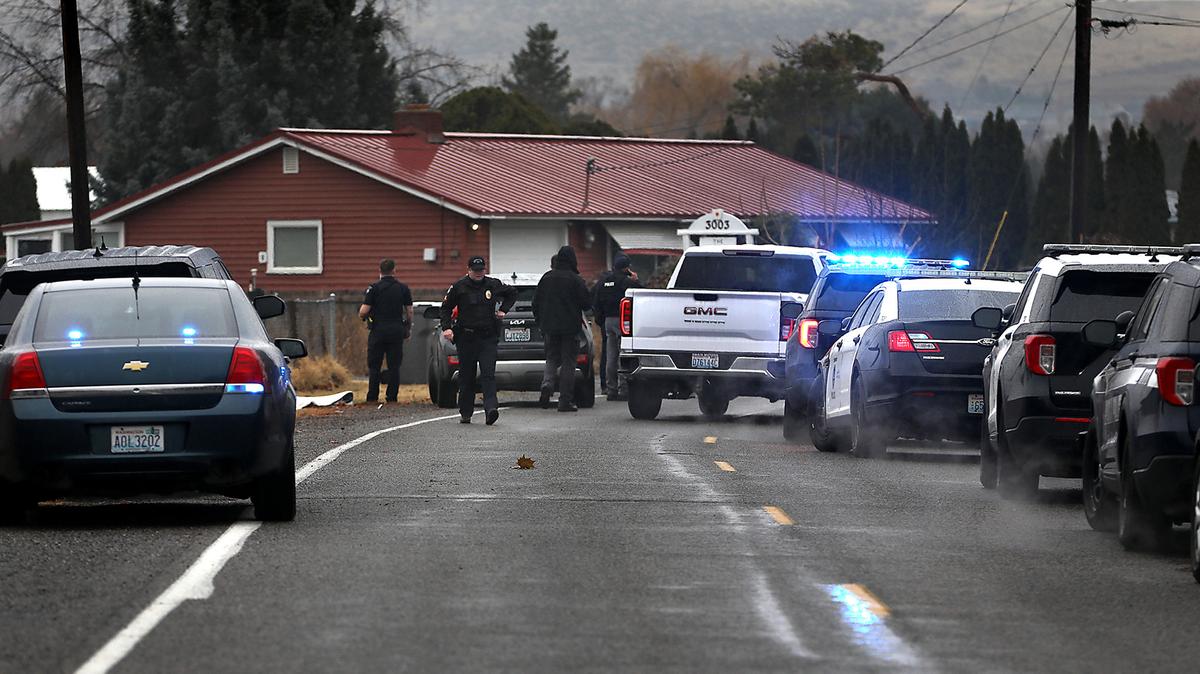 Police search for Tri-Cities pharmacist accused of killing brother-in-law in the street