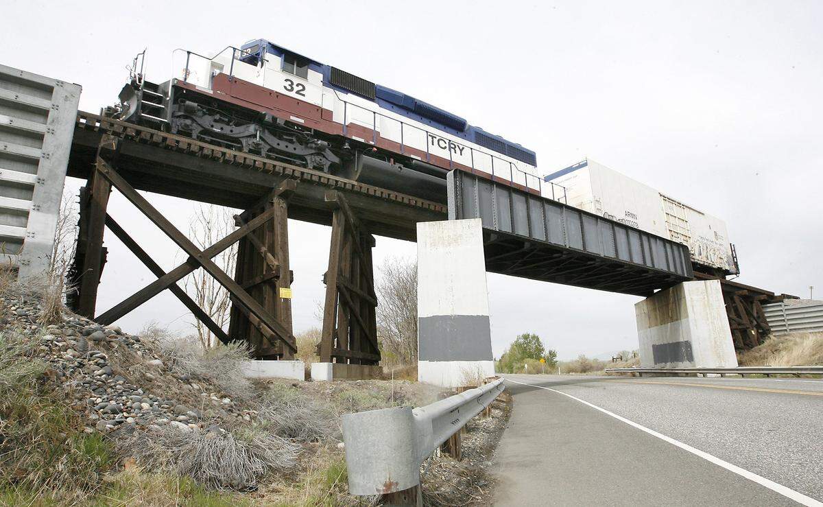 The 2019 Legislature passed a $9.8 billion transportation package that includes money to help the Port of Benton repair failing ties and beams on two of its railroad bridges.