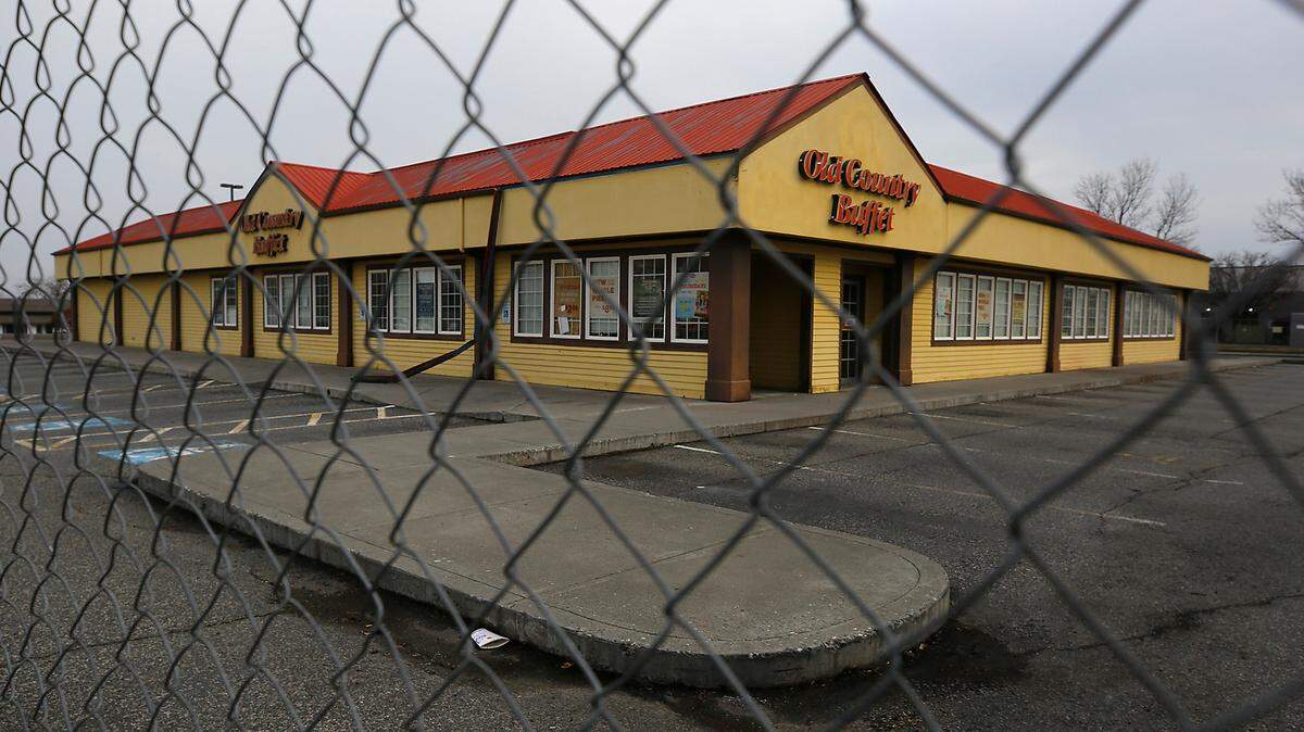 What’s being built there? Goodbye, Old Country Buffet + Hello, Richland Panda Express