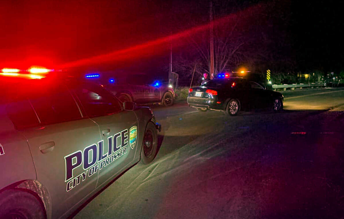 A Prosser man was arrested after allegedly leading police on a chase from Prosser into Benton City, then allegedly trying to bribe an officer.
