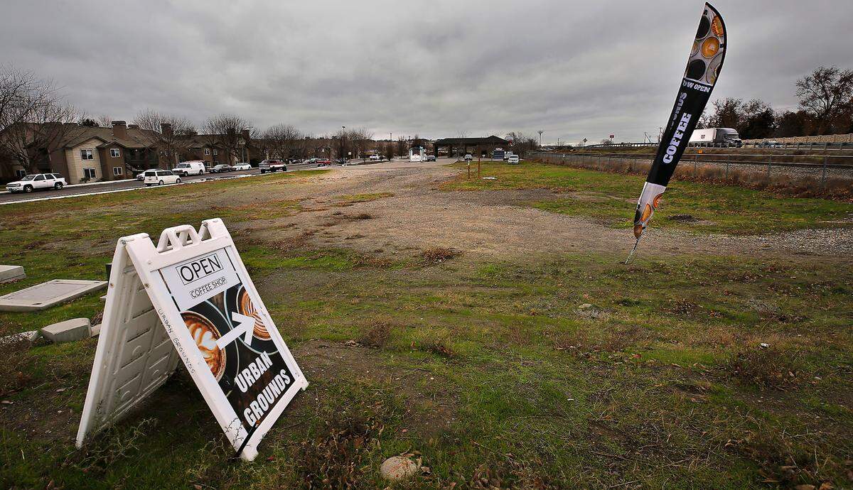 Building permits are pending for a new food truck court with spaces for 8 trucks, utility hookups and a restroom building on this vacant site at 404 Riverstone Drive in Richland. The site is just off the bypass highway at Duportail Street.