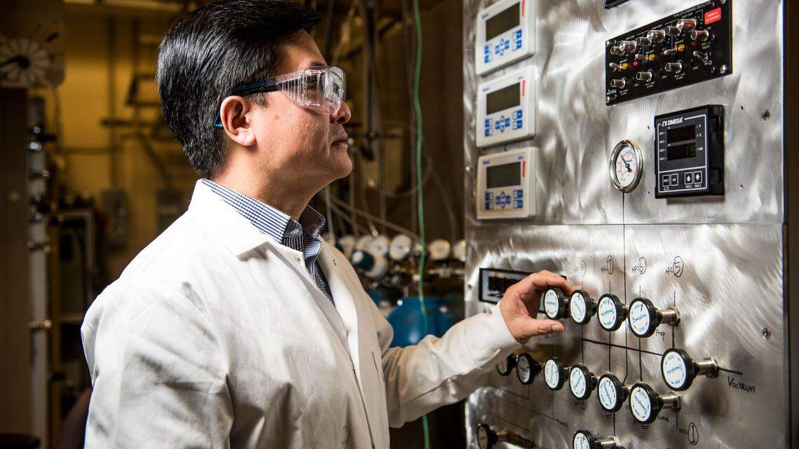 PNNL researchers work to make industrial catalytic converters more efficient