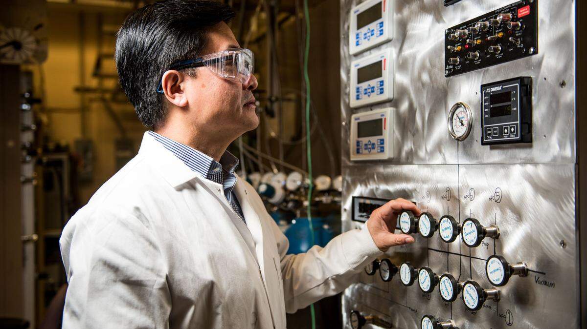 PNNL researchers and collaborators from industry and academia, including Washington State University, apply fundamental research to understand how to increase the efficiency and useful life of catalysts while reducing the need for critical materials. Shown here is Yong Wang, acting director of PNNL’s Institute for Integrated Catalysis and joint appointee from Washington State University. 