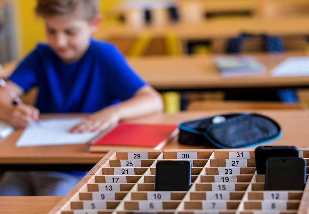 Public schools across the U.S. have cracked down on cellphones as growing research shows a correlation between increased use and more anxiety, bullying, depression and distractions. 