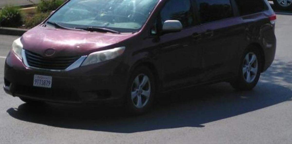 A trio of thieves have been traveling in this Toyota Sienna as they target women shopping alone. They have traveled through the Tri-Cities twice.