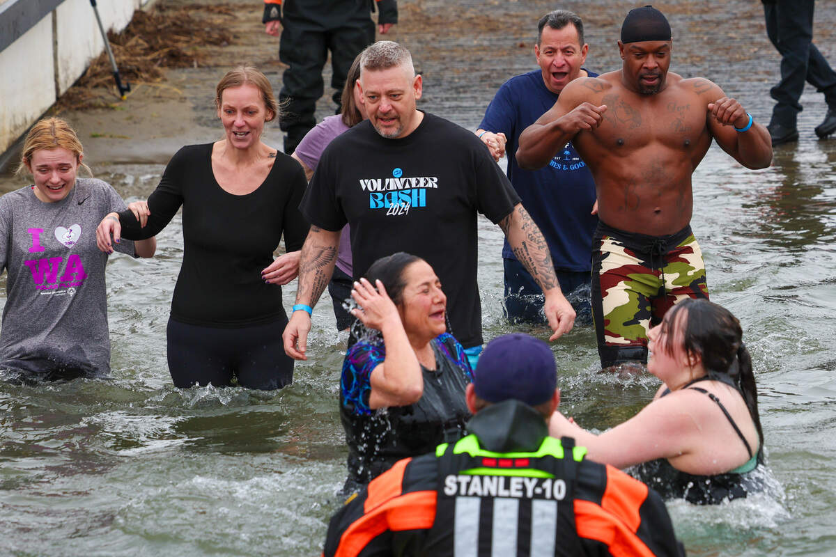 More 500 people jumped into the Columbia River during the 2026 Polar Plunge fundraiser for Special Olympics Washington.