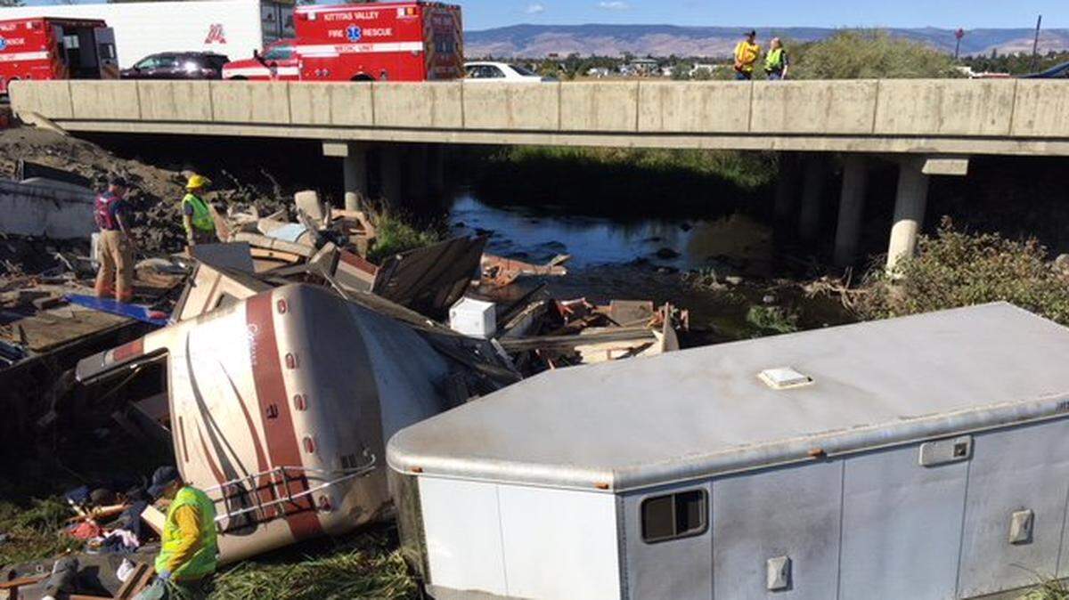 A Snohomish woman and her 6-year-old granddaughter died on Labor Day when a tire blew on their motorhome and the driver lost control. Only two of the nine family members in the RV were wearing seat belts.