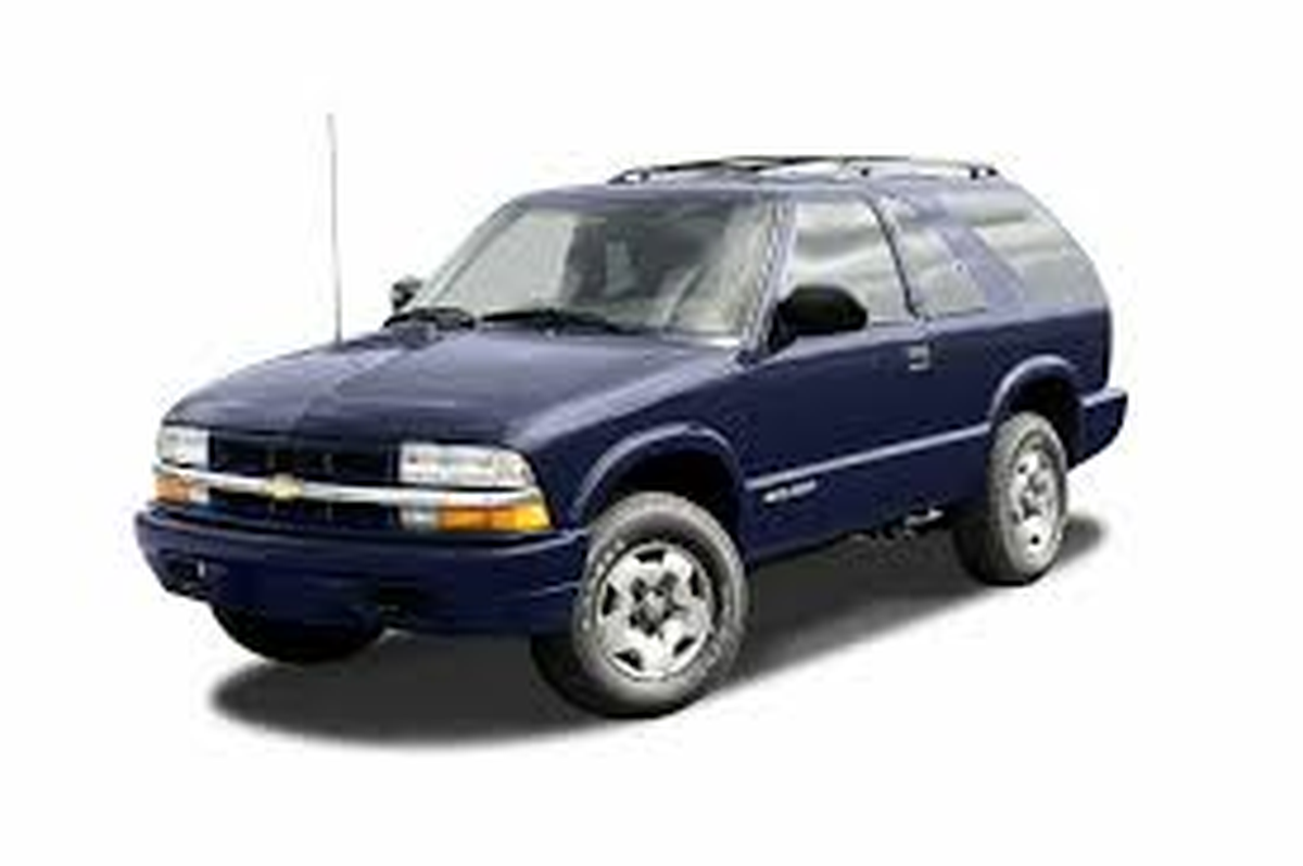 Investigators believe a late ’90s or early 2000s model Chevy Blazer like this one was the vehicle driven during a fatal hit-and-run Sunday morning. The color of the car is not known.