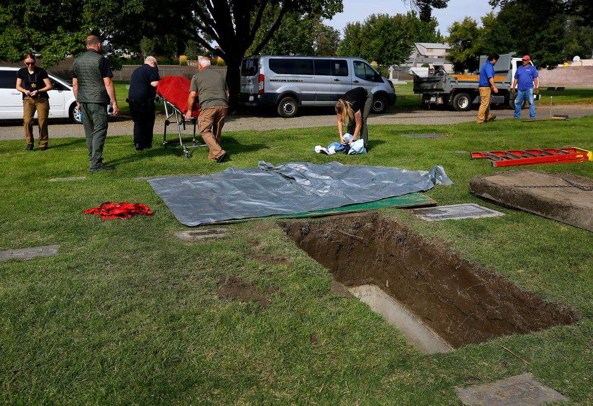 The partial remains of the unidentified woman discovered in the Columbia River near the blue bridge in 1986 will undergo DNA testing.