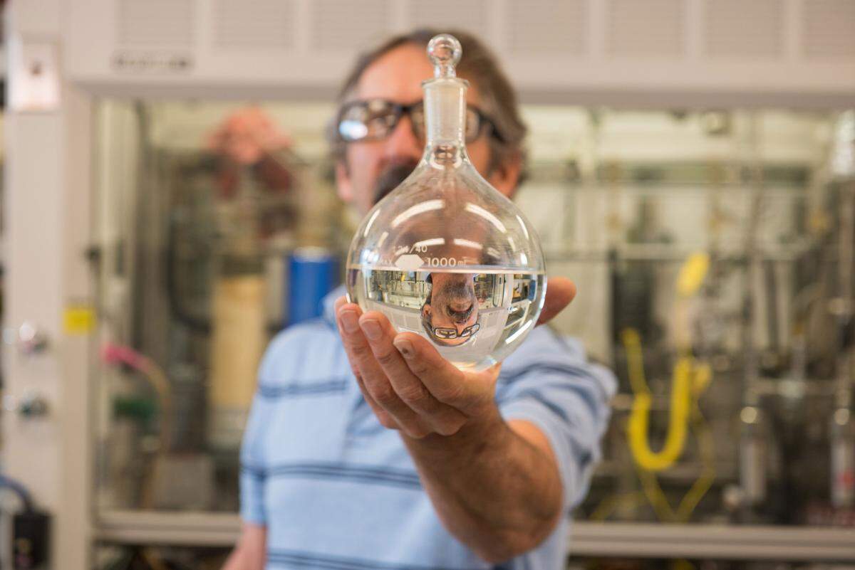On Oct. 2, Virgin Atlantic flew its first transatlantic flight using biojet fuel developed by PNNL and commercial partner LanzaTech. PNNL researcher Rich Hallen helped develop a catalytic technology that was used to produce 4,000 gallons of the low-carbon fuel from waste gases.