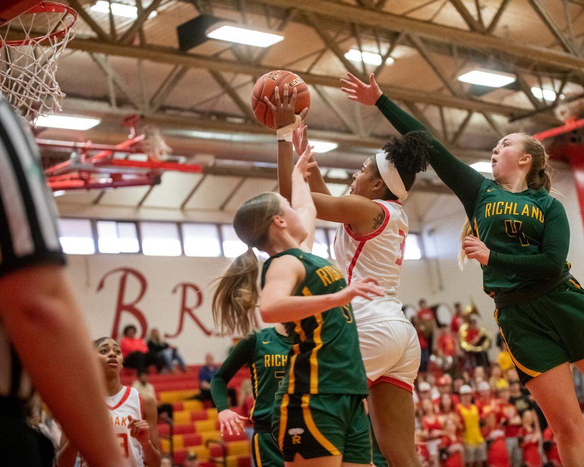The Richland Bomber girls squad, seen here against Kamiakin earlier this month, will play No. 1 Woodinville in Tacoma on Wednesday.