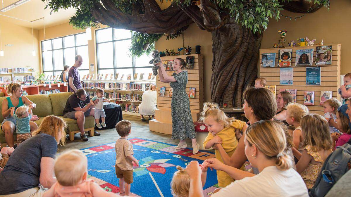 Library programs include children’s storytime.