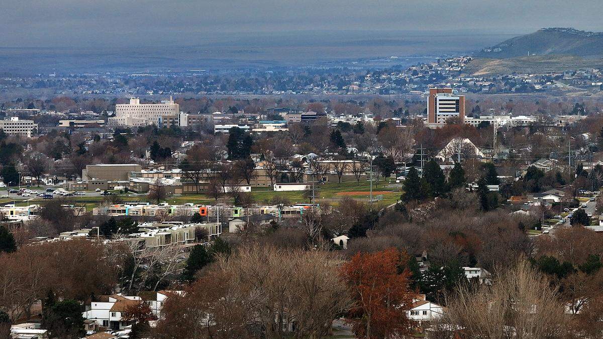 Drone photo showing the city of Richland with the Federal Building and Kadlec Regional Medical Center. 