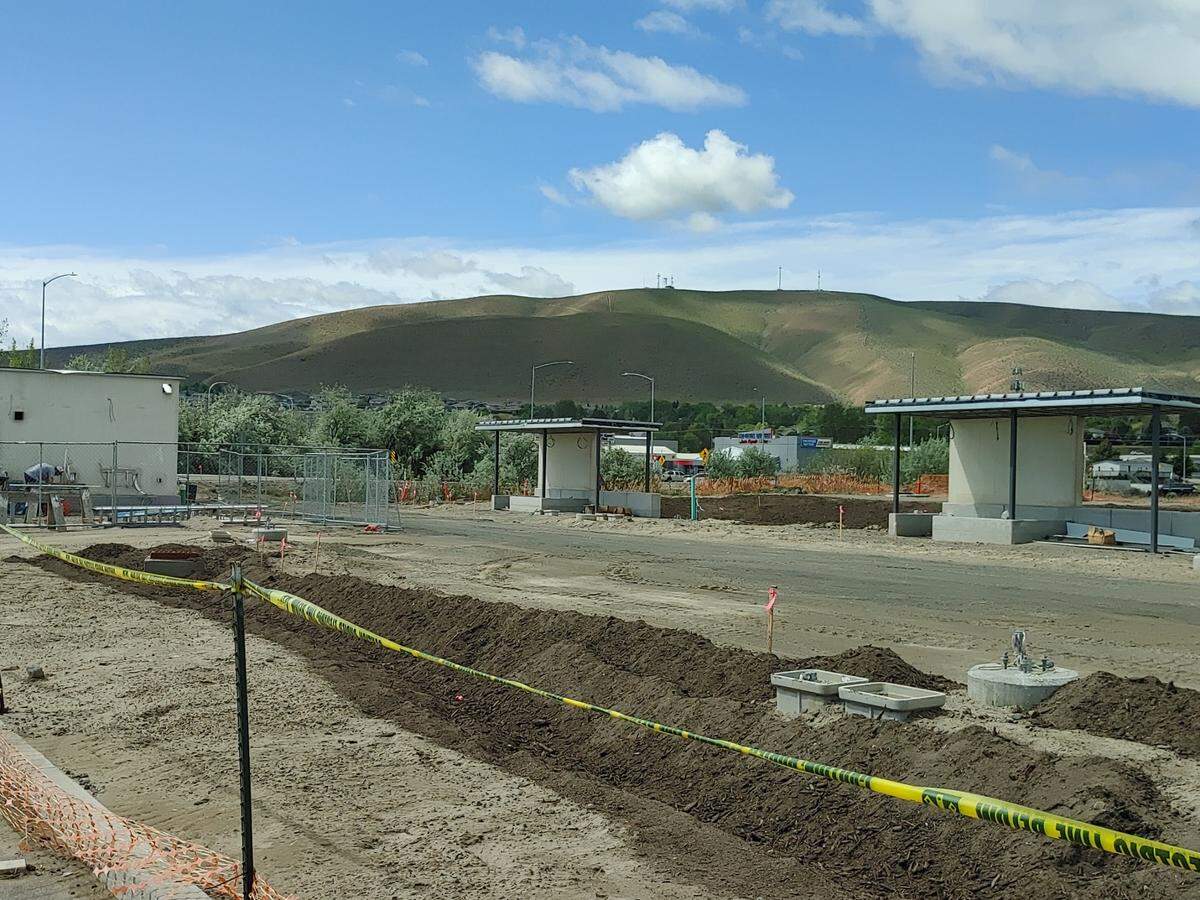 Ben Franklin Transit is building a new transit center off Queensgate Drive and Columbia Park Trail in south Richland to extend service.