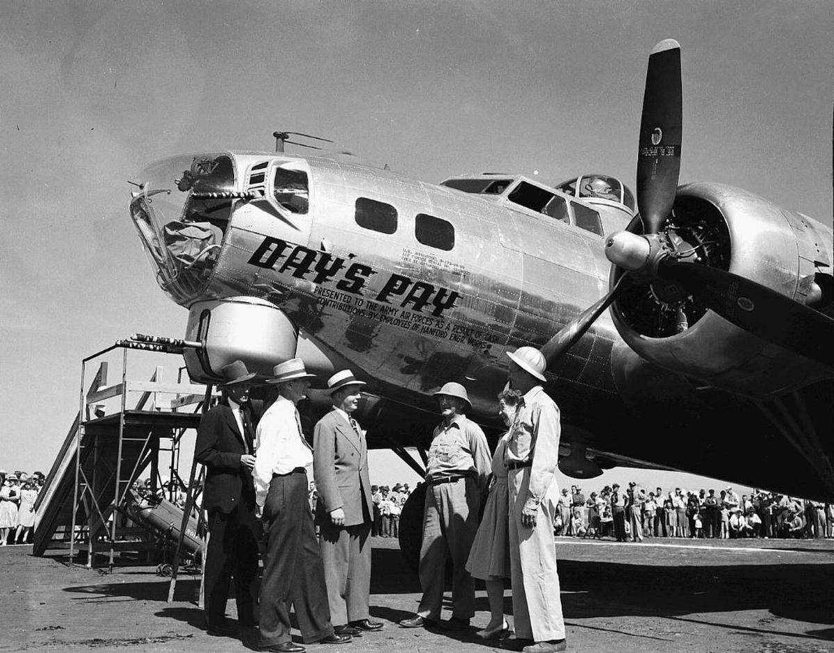 Hanford workers donated a day’s pay in 1944 to purchase a B-17 bomber named “Day’s Pay” for their sacrifice.