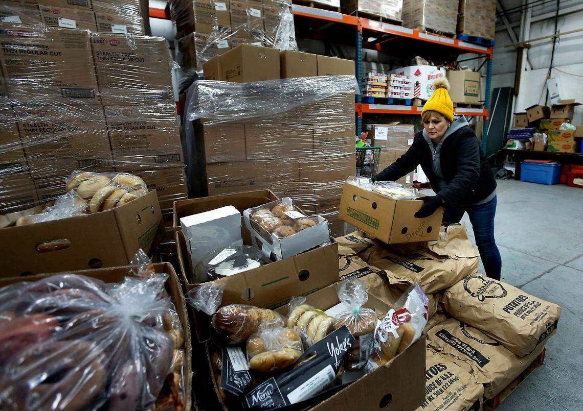 Tammi Diaz is a double-lung transplant recipient and she continues to volunteer four days a week at the Sozo Food Bank in downtown Kennewick.