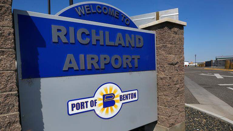 Hangar owners must pay own Richland water bills, report finds