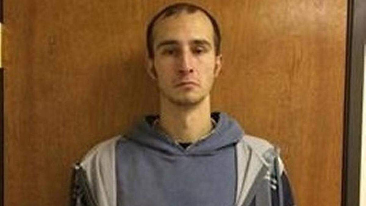Jared W. Pruitt, 27, is charged with possessing methamphetamine, reckless burning and second-degree criminal trespass for a Water Follies weekend incident in Kennewick. The convicted felon is locked up on $2,000 bail.