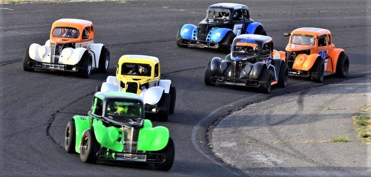 Hermiston Raceway held it’s first race in 1967, when the track was called the Umatilla Speedway.