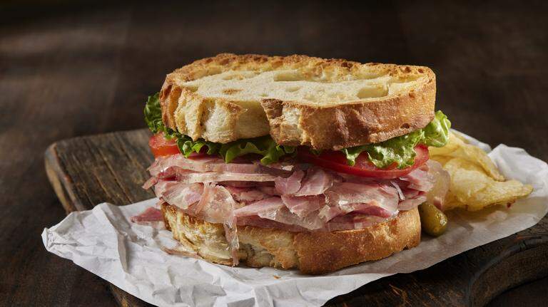 Deli meat too warm, no hot water. Failed Tri-Cities food inspections