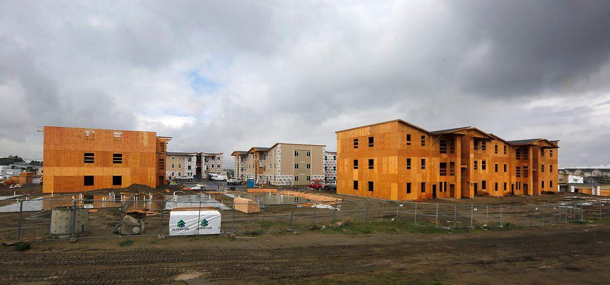 The first phase of The Resort at Hansen Park is set to open with May move-in dates at its Trilogy Homes triplex development. Hansen Park was originally owned by Wilburt Hansen who operated the Hansen Fruit company on 778 acres. The orchards were cleared for 25 acres of Kennewick parks, as well as homes, apartments, churches, retail and offices. Phase 1 of The Resort at Hansen Park will include: Trilogy Homes: 27 flats and town homes with two- or three bedrooms in a triplex configuration bordering Hansen Park.