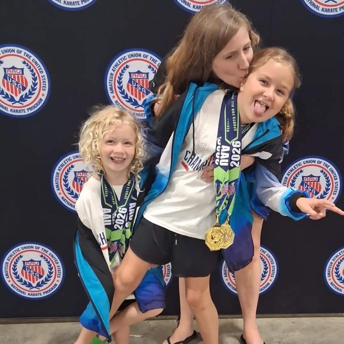 Maren Bam competes alongside her two children, Jasper and Madeleigh.