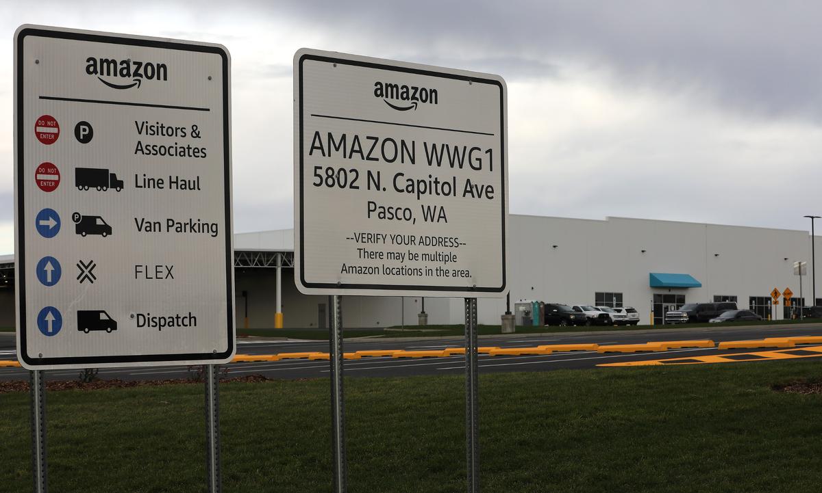 The exterior of the new 90,000-square-foot Amazon distribution station building in Pasco appears completed.