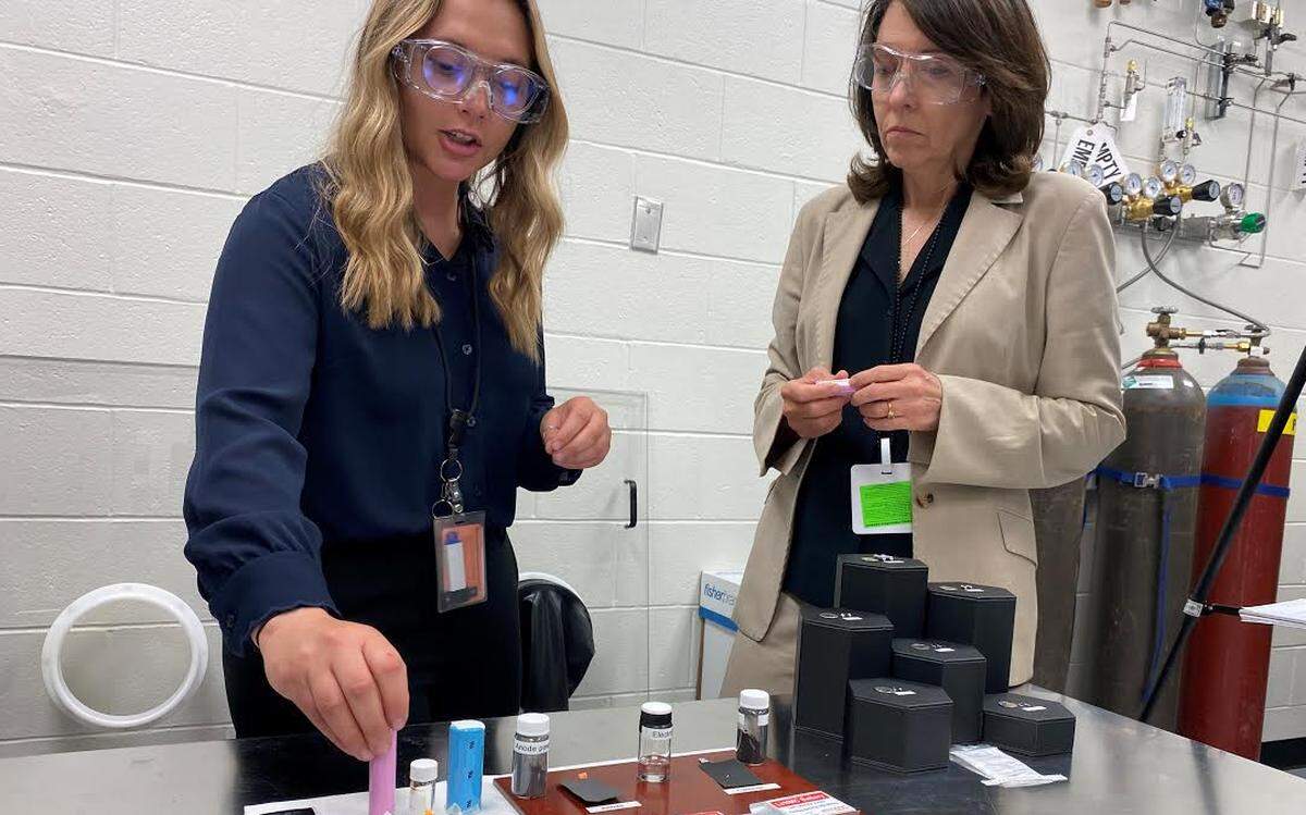 Pacific Northwest National Laboratory materials scientist Cassidy Anderson briefs Sen. Maria Cantwell, D-Wash., during a visit to PNNL on Thursday on work to develop improved battery materials for electric vehicles.