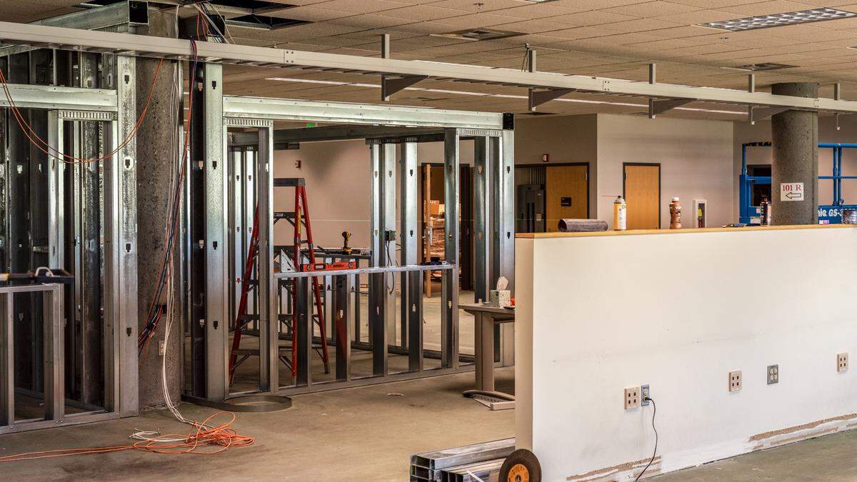 Construction is underway at the WSU Tri-Cities library.