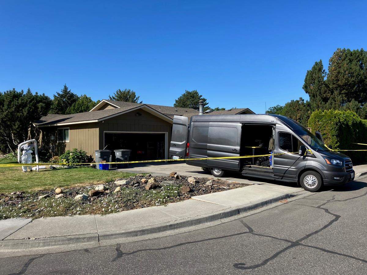 The Tri-Cities Metro Drug Task Force says a meth lab was operating in the garage of a home in Kennewick, WA.