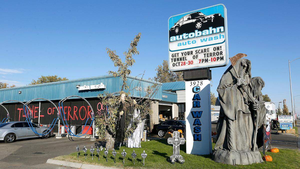 The Autobahn auto wash on West Clearwater Avenue in Kennewick for the first time is offering a Tunnel of Terror car wash for Halloween. For $15 you get a clean car, frightened for Halloween and also help raise money for a local charity.
