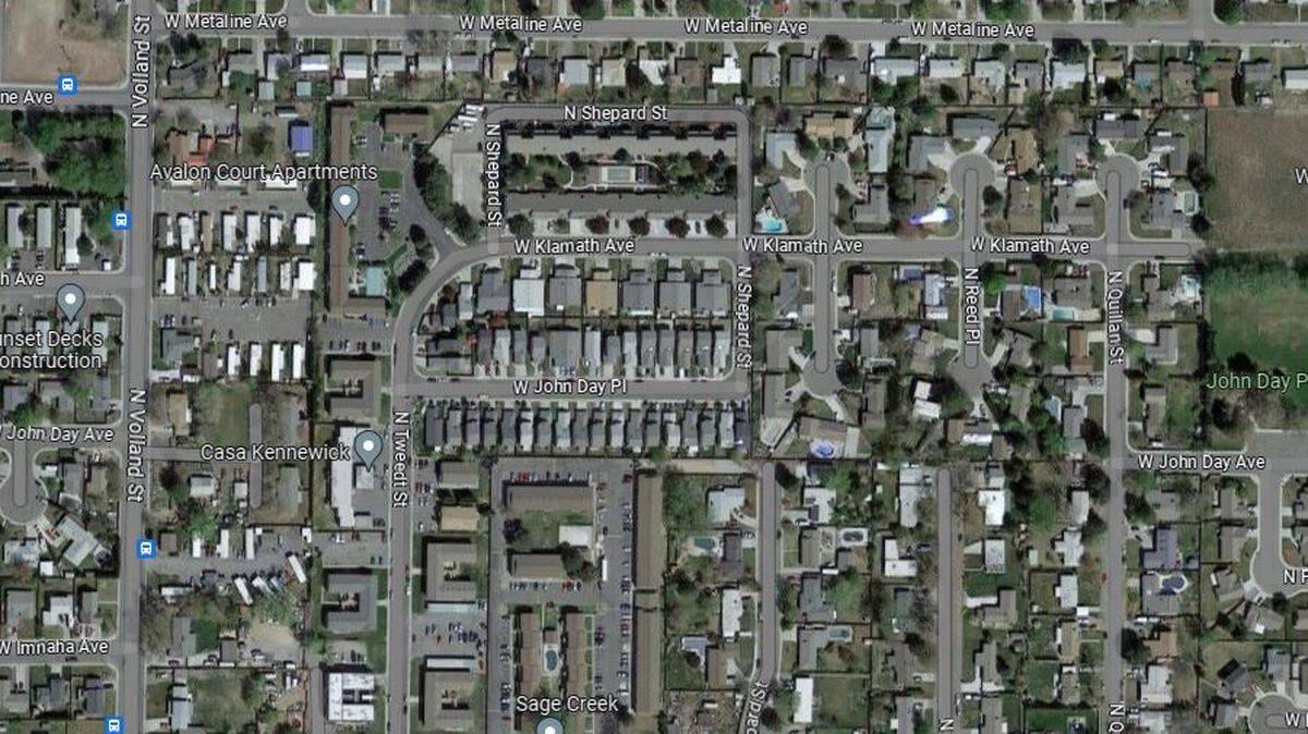 A woman and girl were stabbed during a fight on Tweedt Street early Thursday, police said.