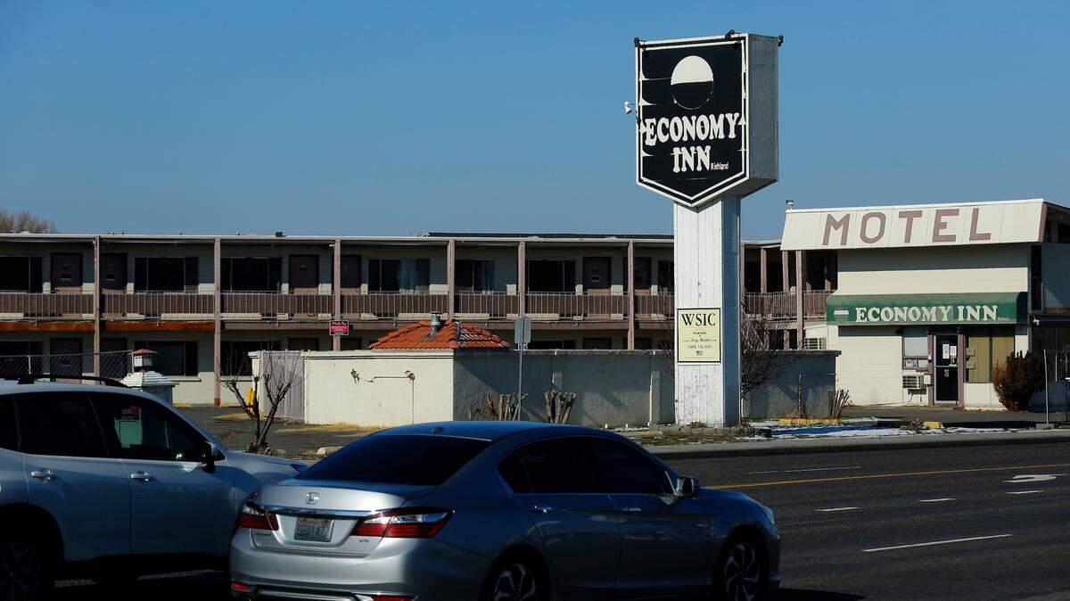 The city of Richland plans to tear down this shut-down Economy Inn at 515 George Washington Way.