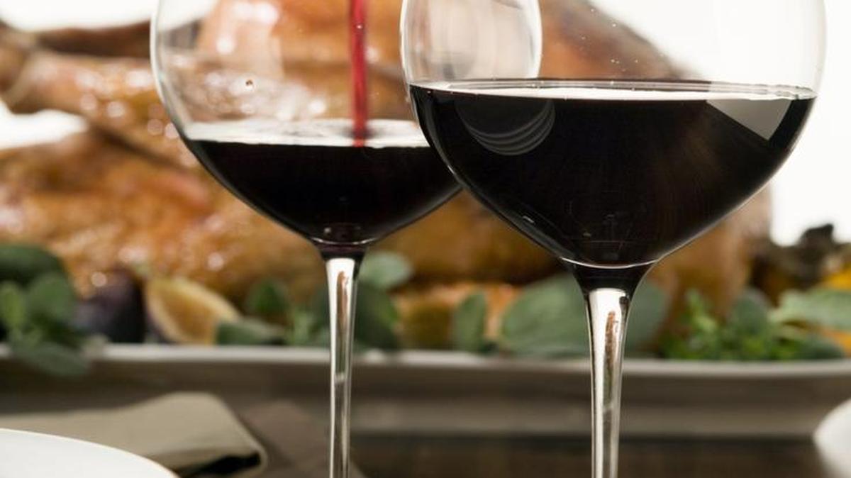 Turkey pairs weill with well-made fruit-forward reds that are lower in tannins and boast balaning acidity.