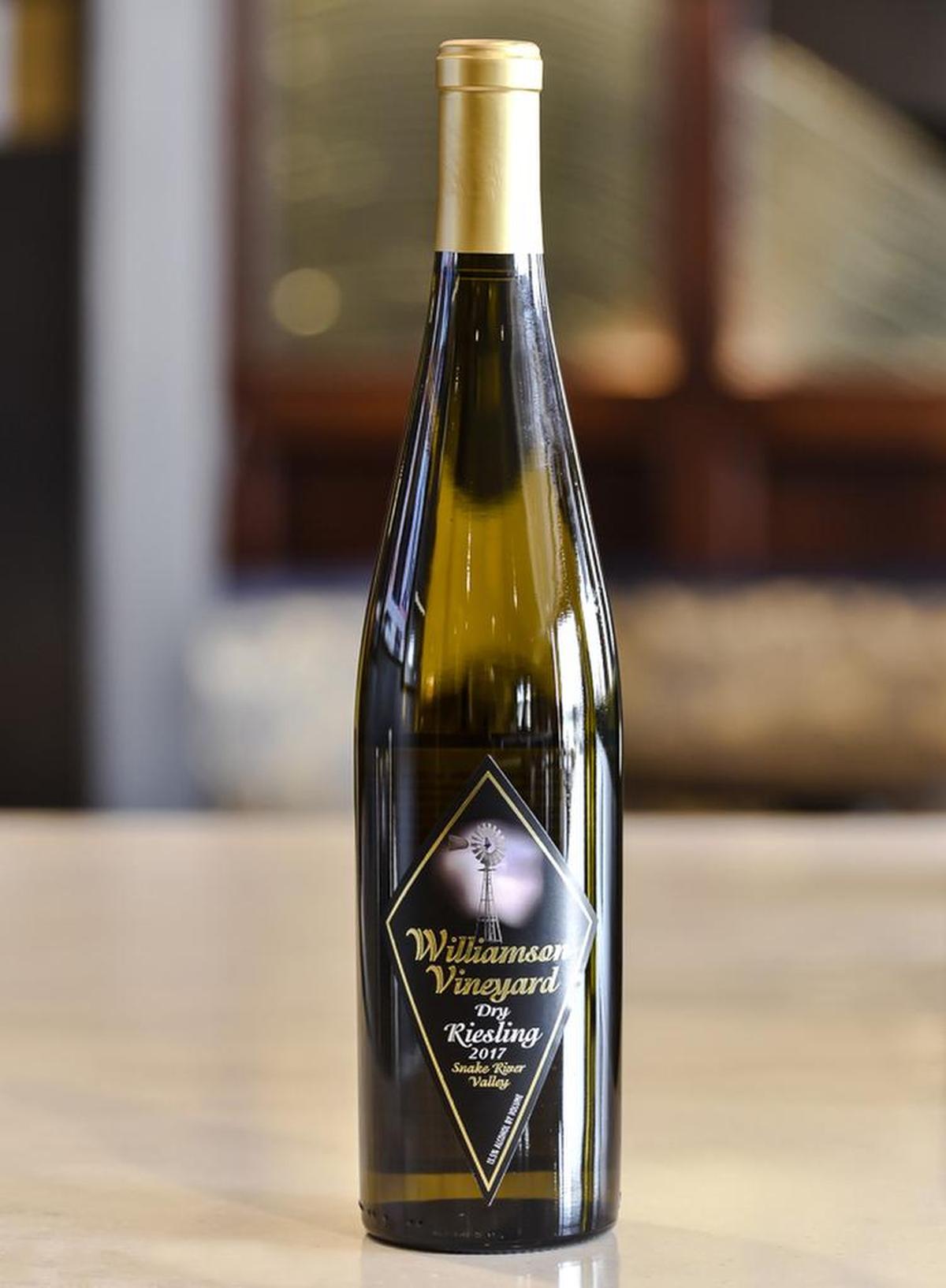 The Williamson family, longtime orchardists on the Sunnyslope near Caldwell, Idaho, uses estate grapes to produce one of the Northwest’s best examples of dry Riesling.