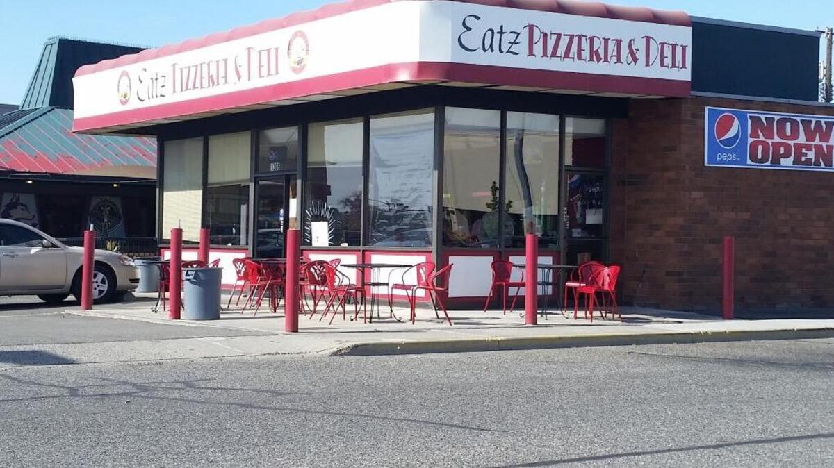 Charity and Phil Forzaglia opened Eatz Pizzeria & Deli on Richland’s Lee Boulevard, next to Albertsons. The small restaurant offers New York-style pizza and an East Coast flair.