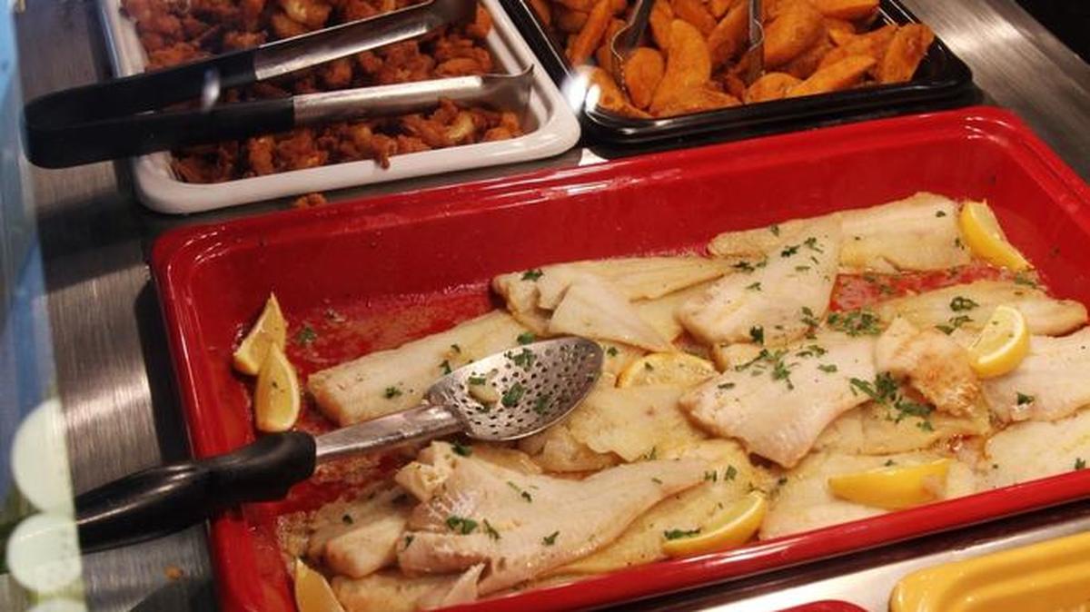 Eating out all of the time because of a busy lifestyle can put a crimp in a healthy diet. Some tips for eating out include avoiding the buffet and order from the menu.