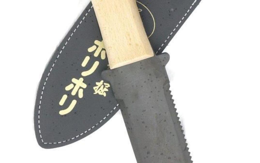 The Hori Hori Weeding Knife would make a wonderful holiday gift for gardeners.