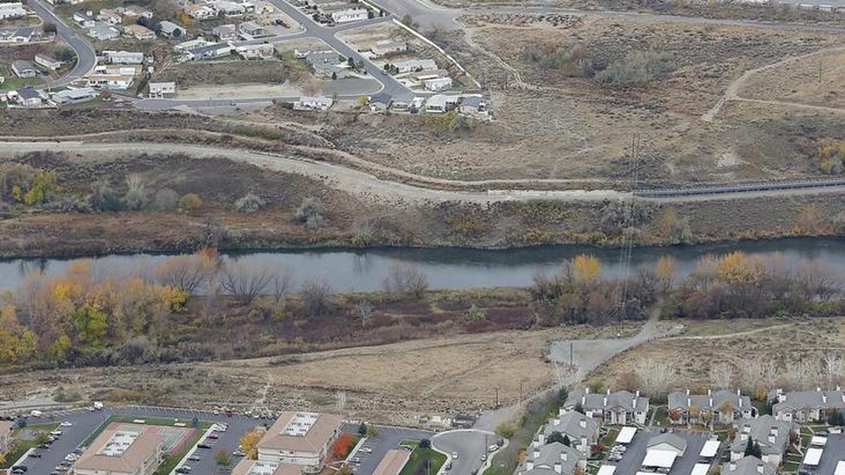 City officials say the Duportail Bridge project is their top transportation priority since the state recently provided $20 million toward the project. The bridge will provide a direct link for residents, eliminating their need for travel on Interstate 182 when staying within the city limits.