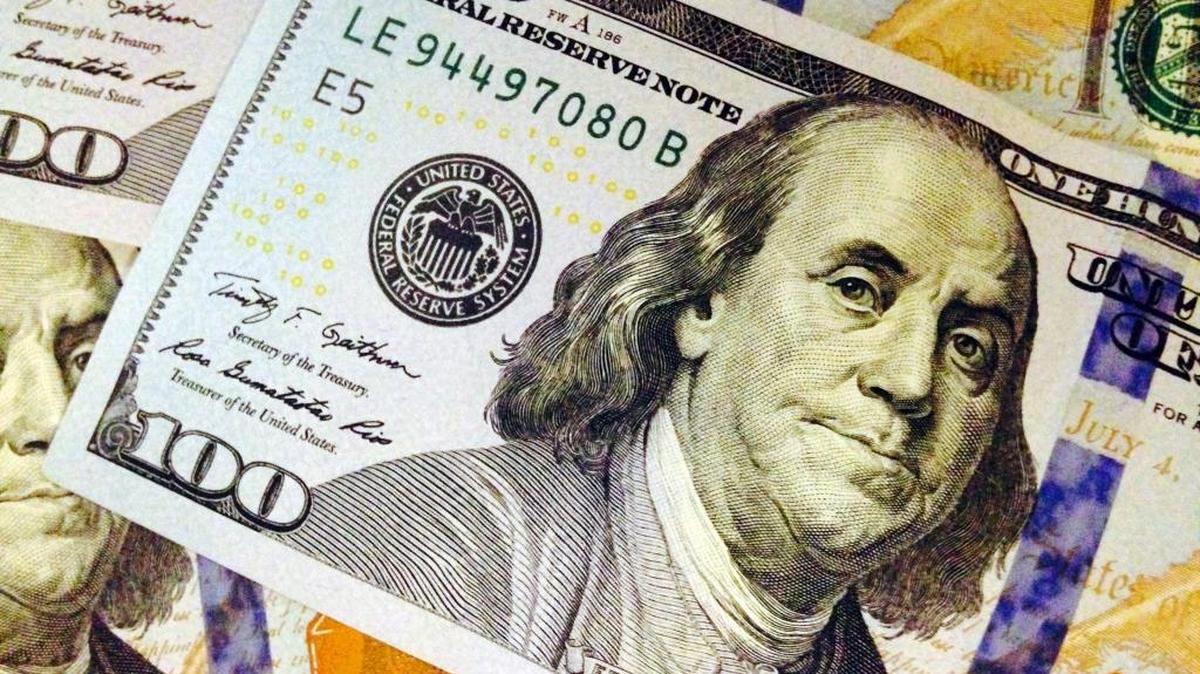 The Transportation Security Administration said that it collected more than $760,000 in unclaimed cash in the 2015 fiscal year.