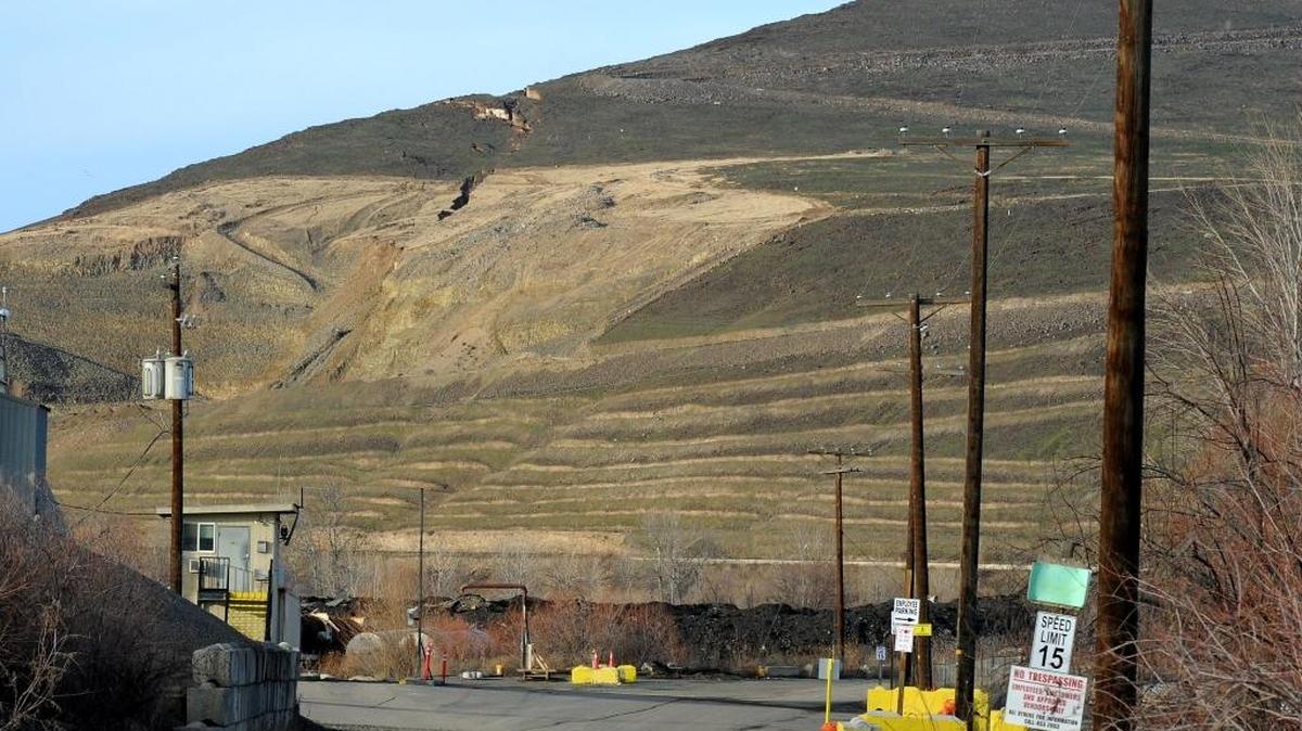 A long view of Rattlesnake Ridge taken Jan. 27 by Kennewick resident John Panther. A new report says the ridge could take years to fall.