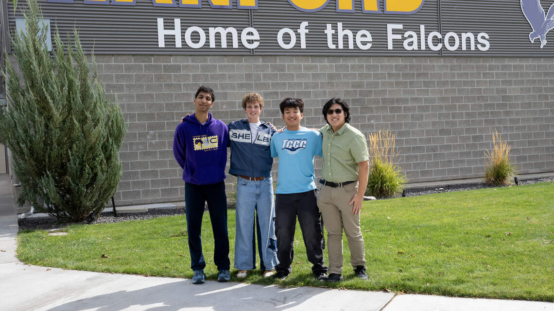 4 National Merit semifinalists attend 1 Tri-Cities high school