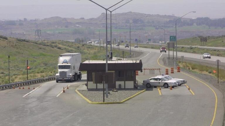 Truck weigh station at WA-Oregon border being demolished. Here’s the $14M reason why