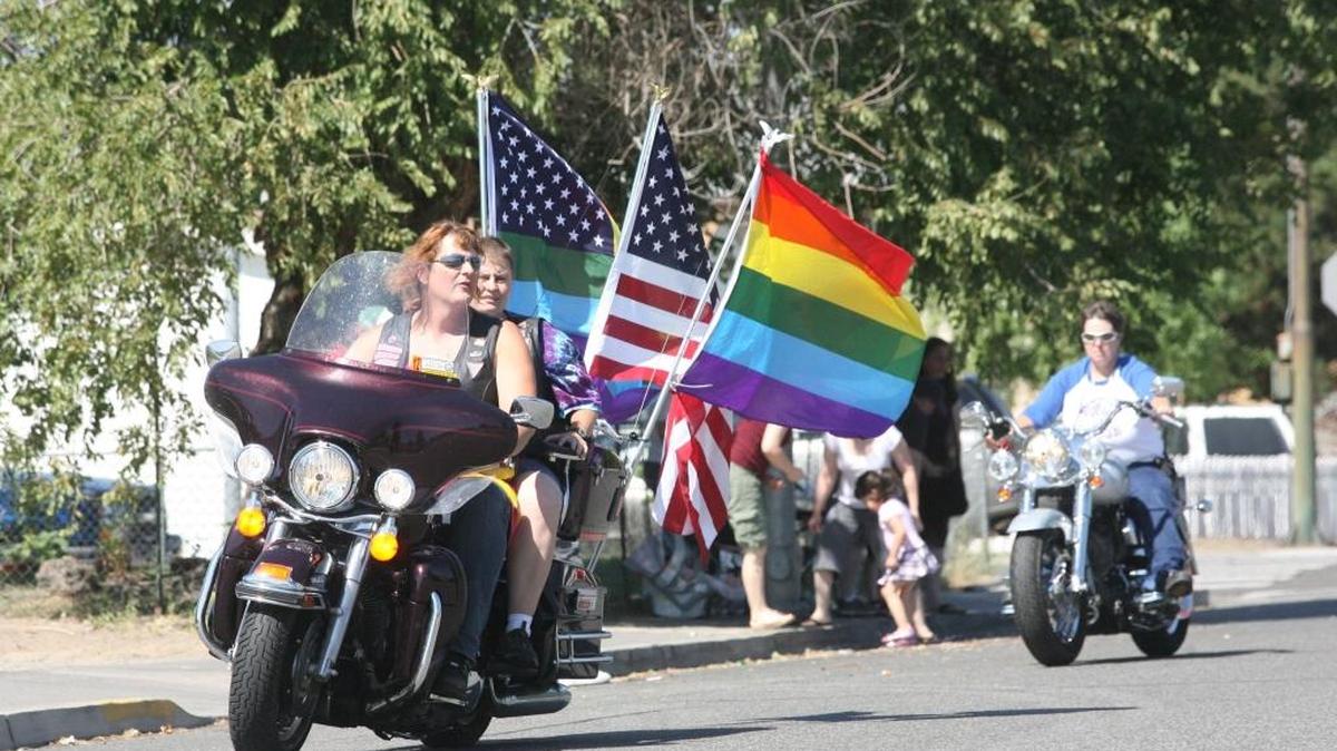 A barbecue and other events are planned in the Tri-Cities on July 13-17 to celebrate LGBT pride, to build bridges and strengthen ties in the community, and to have fun.