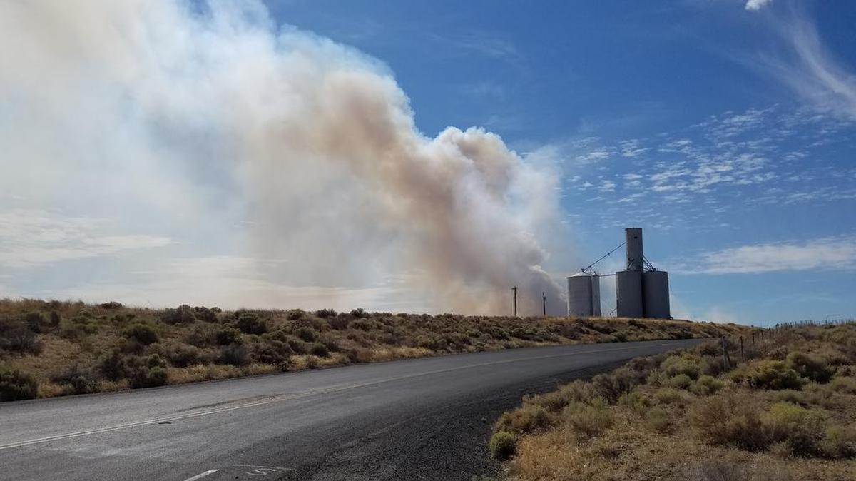 Fire scorched 500 acres in Bofer Canyon on Saturday, south of Highway 397. The blaze started around 9:17 a.m. near the intersection of Interstate 82 and Highway 397. The cause was unknown.