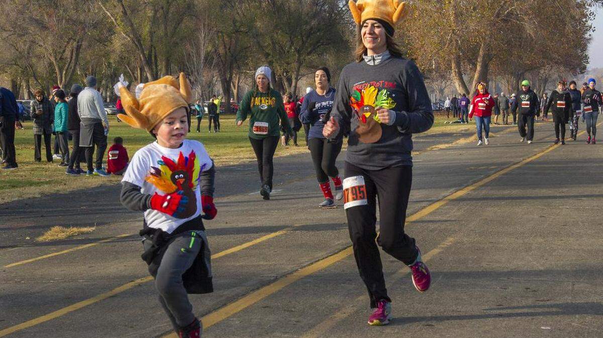 The American Red Cross will hold its Thanksgiving morning Turkey Trot in person for the first time in the Tri-Cities since 2019. Registration is open.