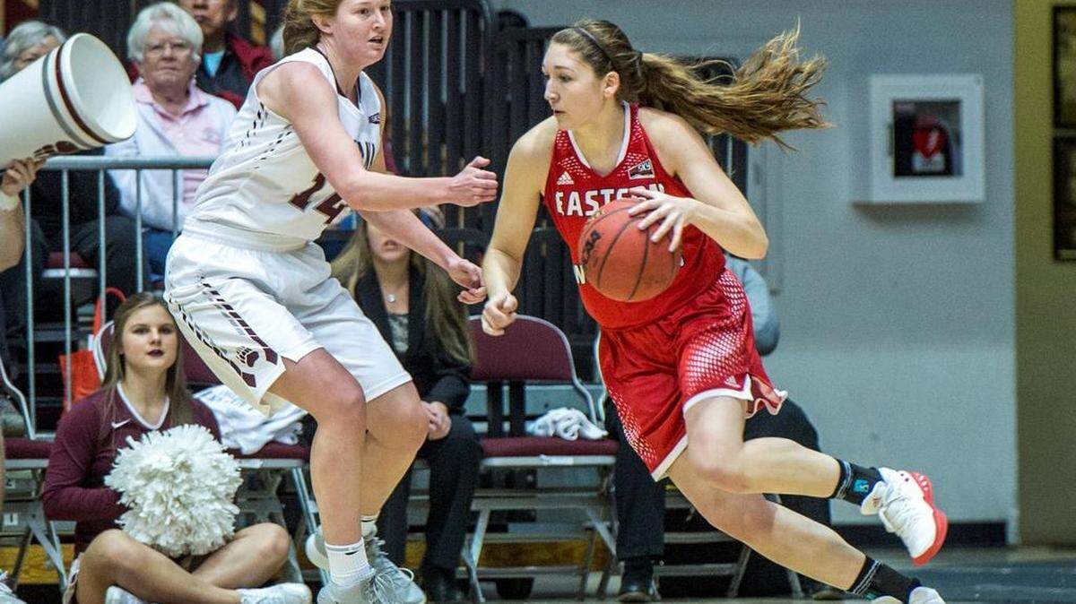 Chiawana grad Delaney Hodgins has been shining in her rookie professional basketball season in Finland.