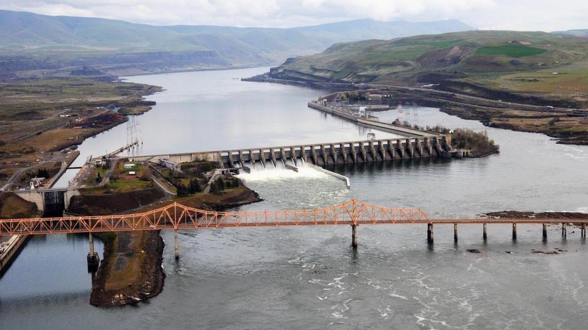 The Dalles Lock and Dam’s visitor center is open for its season.