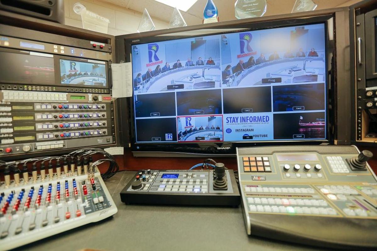 The broadcast control room for the city of Richland.